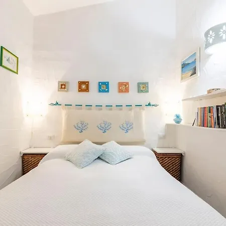 Residenze Coda Cavallo - Le Farfalle Apartamento Capo Coda Cavallo